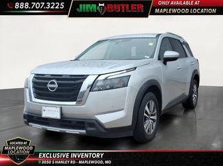 Used 2025 Nissan Pathfinder SL AWD/4WD video 1