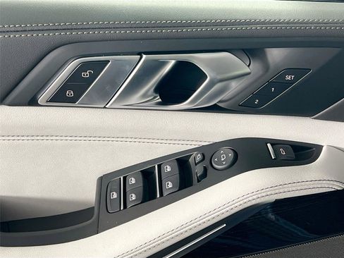 New 2026 BMW X5 xDrive40i w/ M Sport Package image 18