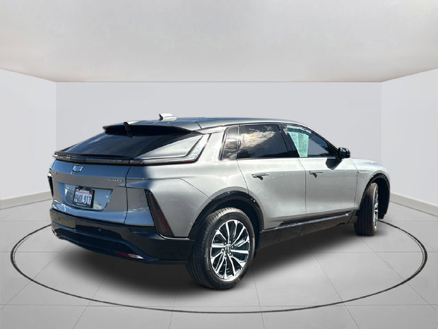 Certified 2024 Cadillac Lyriq Sport AWD/4WD image 11