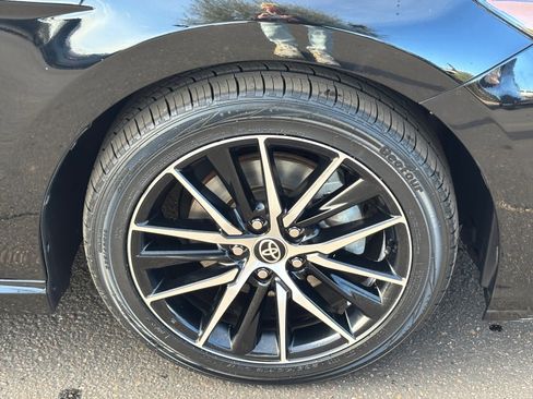 Used 2022 Toyota Camry SE image 10
