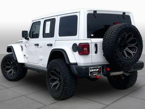 Used 2024 Jeep Wrangler Unlimited Rubicon AWD/4WD image 11