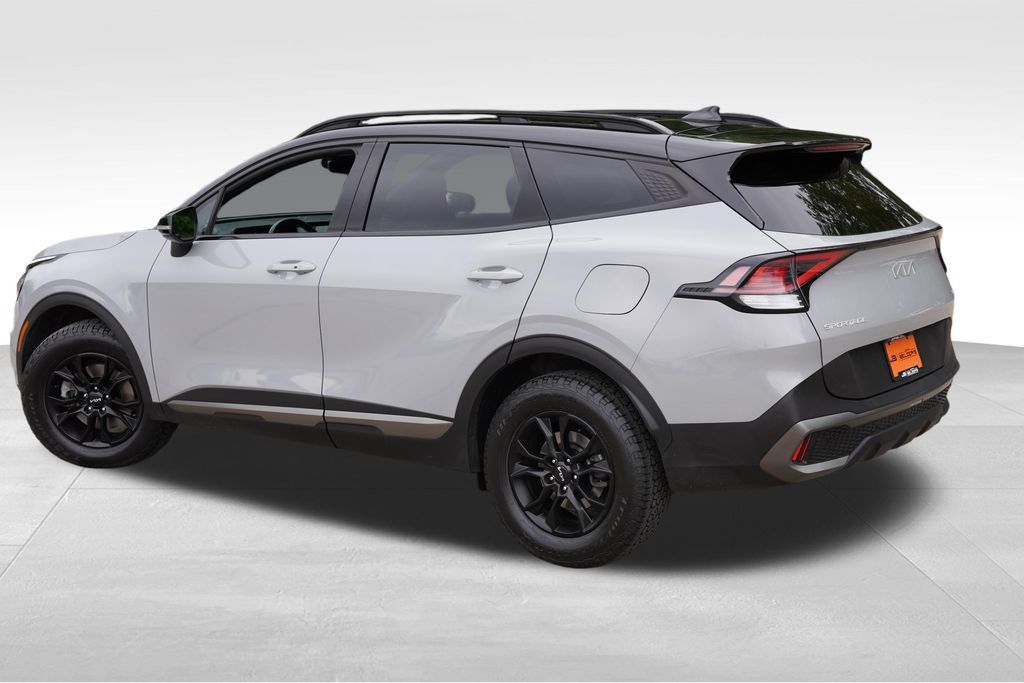 Certified 2023 Kia Sportage X-Pro AWD/4WD image 8