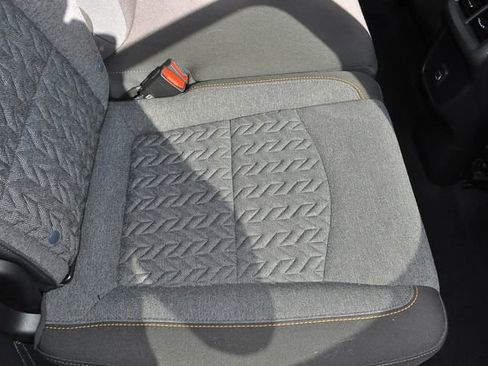 Used 2023 Chevrolet Equinox LT image 26