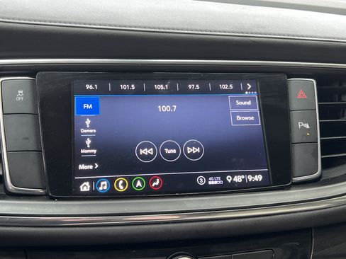 Used 2021 Buick Enclave Essence w/ Sound and Sites Package image 23