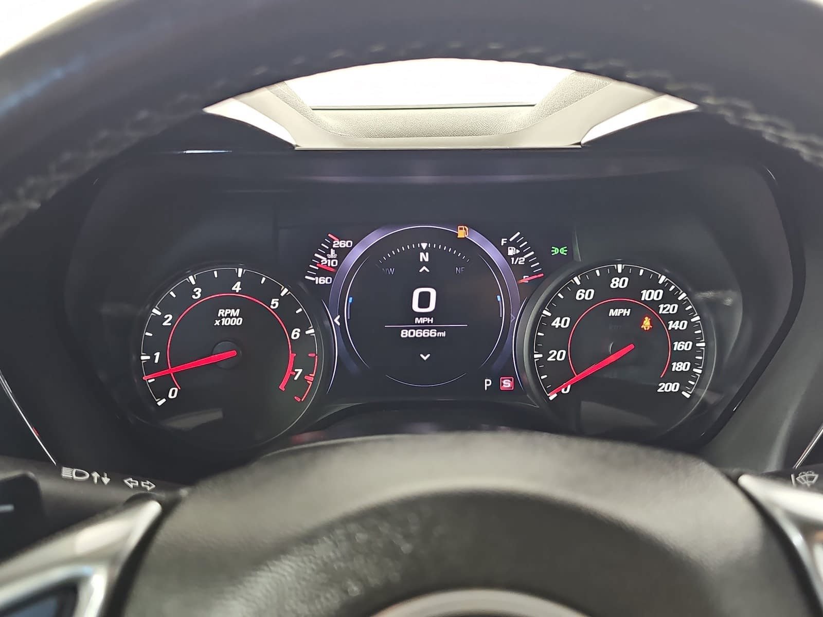 Used 2020 Chevrolet Camaro SS RWD image 17