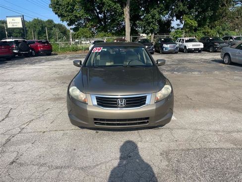 Used 2009 Honda Accord LX image 2