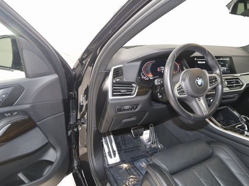 Used 2023 BMW X5 xDrive40i w/ M Sport Package image 49