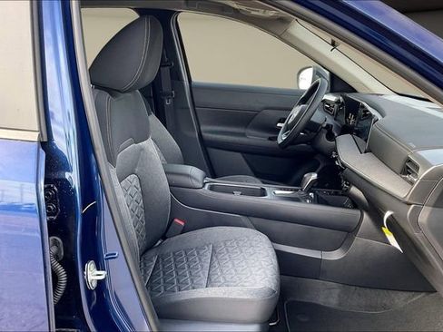 New 2026 Nissan Kicks SV w/ SV Premium Package image 11