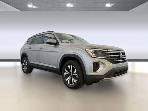 New 2026 Volkswagen Atlas SE FWD image 7