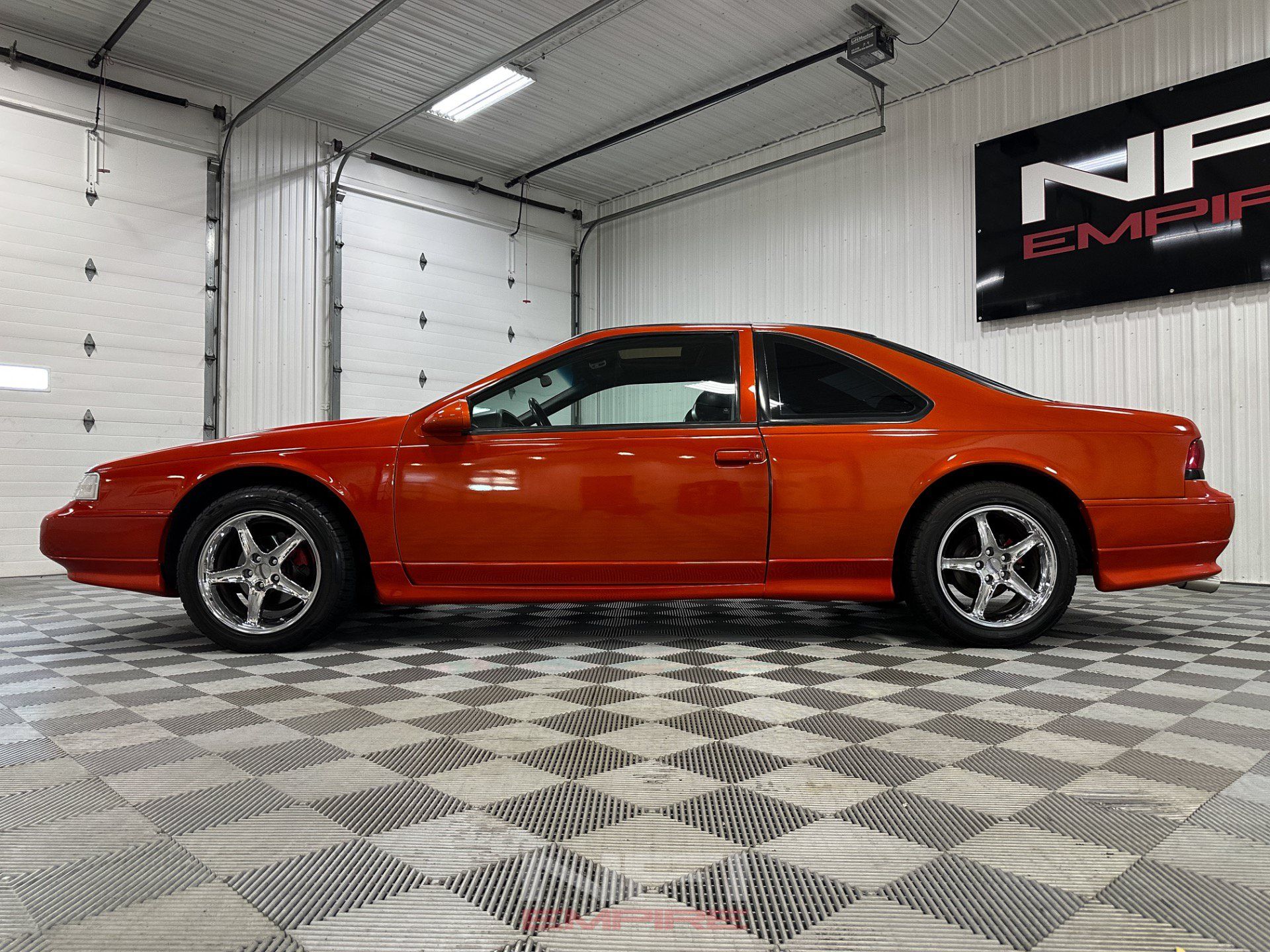 Used 1993 Ford Thunderbird Super RWD image 11
