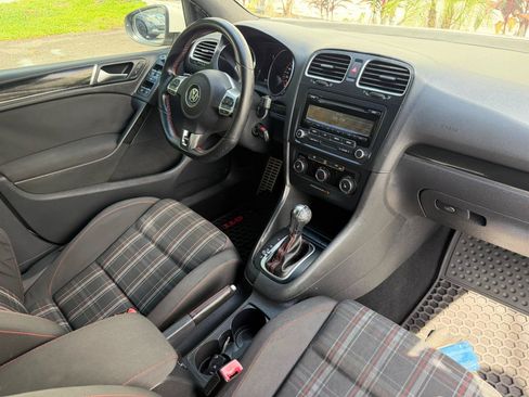 Used 2013 Volkswagen GTI Wolfsburg Edition FWD image 41