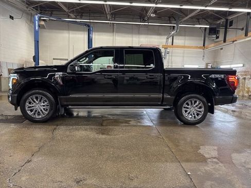Used 2024 Ford F150 King Ranch AWD/4WD image 3