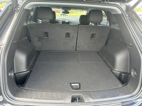 Used 2022 Chevrolet Blazer LT image 41