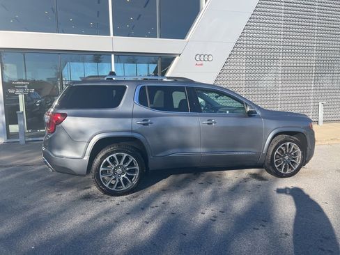 Used 2020 GMC Acadia Denali w/ Denali Ultimate Package image 17