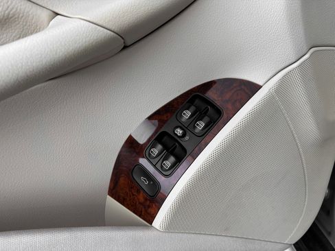 Used 2007 Mercedes-Benz CLK 550 Cabriolet image 15