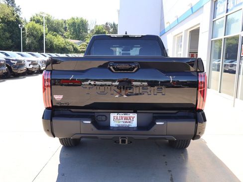 Used 2026 Toyota Tundra Limited w/ TRD Off-Road Package AWD/4WD image 9