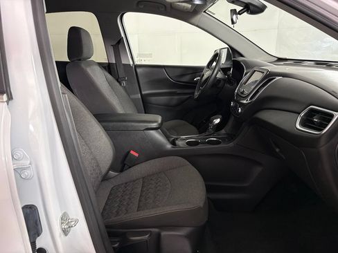 Used 2024 Chevrolet Equinox LT FWD image 42