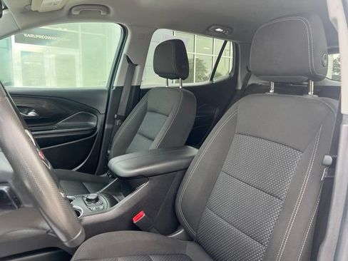 Used 2024 GMC Terrain SLE w/ Driver Convenience Package AWD/4WD image 23