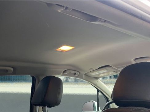 Used 2022 Buick Encore Preferred w/ Safety Package image 16