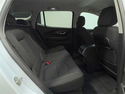 Used 2018 GMC Terrain SLE image 15