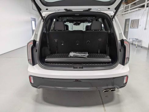 Certified 2025 Kia Telluride EX X-Line AWD/4WD image 43