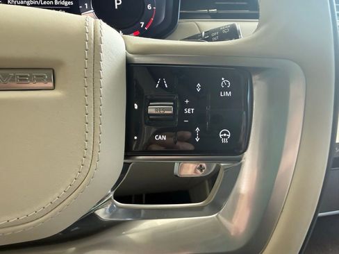 Used 2024 Land Rover Range Rover Long Wheelbase SE AWD/4WD image 37