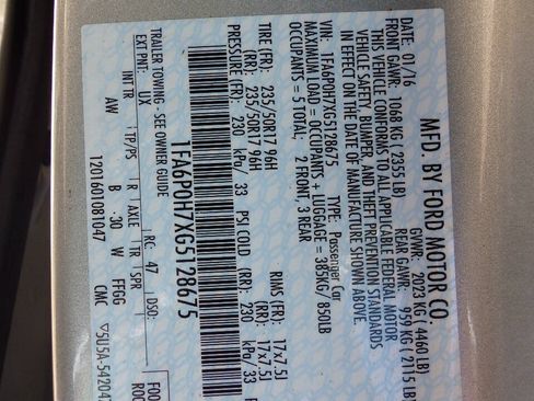 Used 2016 Ford Fusion SE FWD image 17
