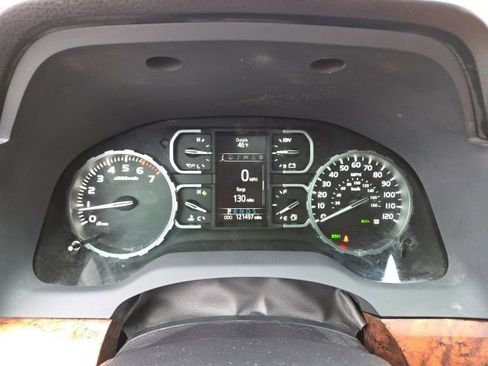 Used 2018 Toyota Tundra 1794 Edition AWD/4WD image 19