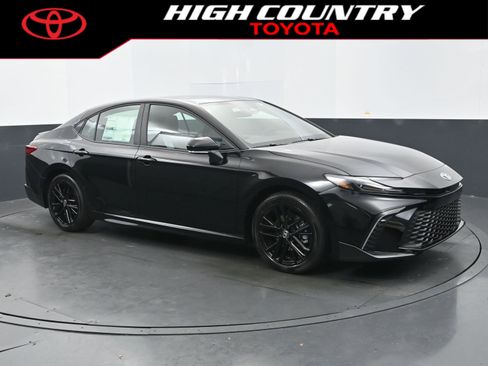 New 2026 Toyota Camry SE image 7