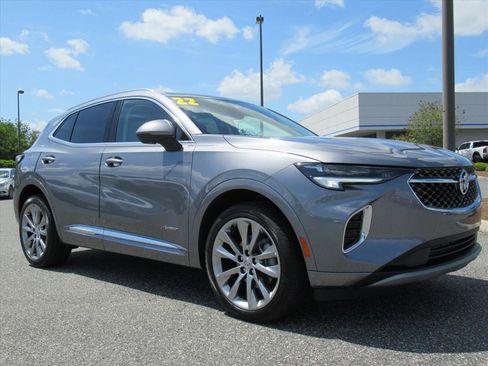 Used 2022 Buick Envision Avenir w/ Technology Package II image 1