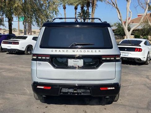 Used 2024 Jeep Grand Wagoneer Series II w/ Quick Order Packagew 28T image 5