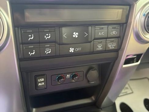 Used 2019 Toyota 4Runner Limited AWD/4WD image 22