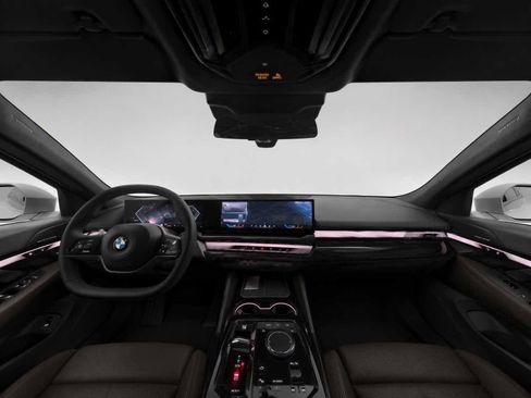 New 2027 BMW 530i xDrive AWD/4WD image 16