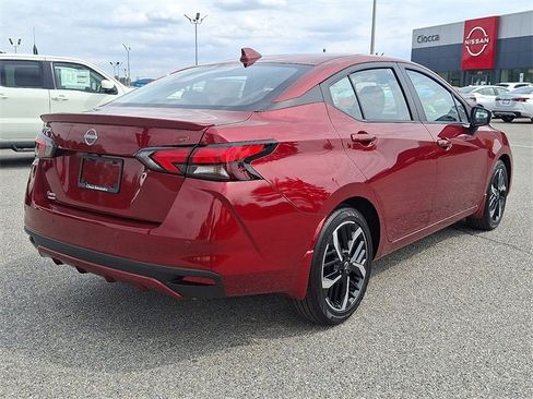 New 2025 Nissan Versa SR w/ Trunk Package image 7