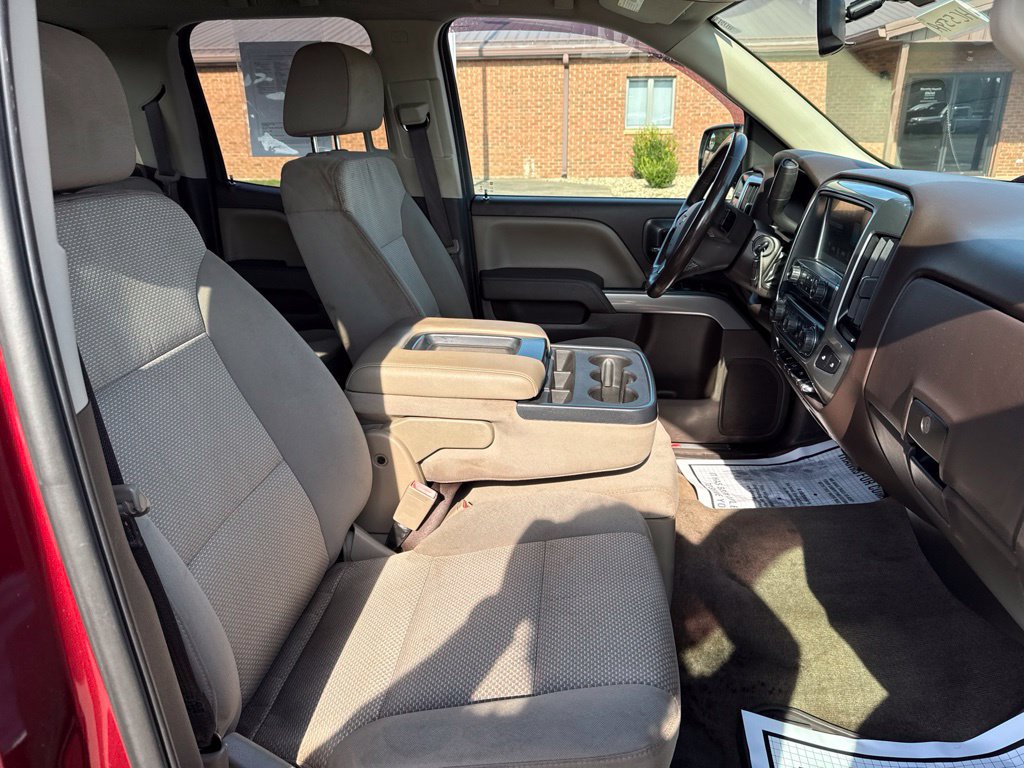 Used 2017 Chevrolet Silverado 1500 LT w/ All Star Edition AWD/4WD image 14