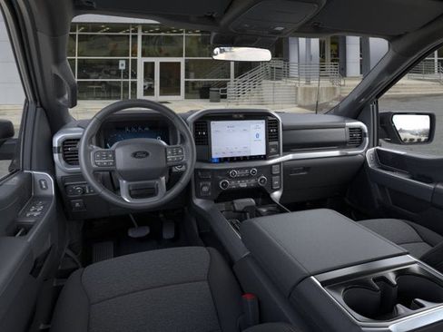 New 2026 Ford F150 XLT w/ FX4 Off-Road Package image 9