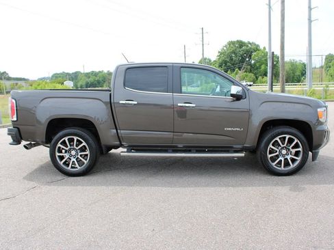 Used 2019 GMC Canyon Denali AWD/4WD image 17