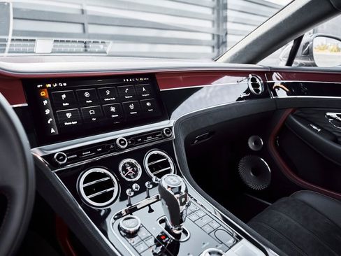 Used 2025 Bentley Continental GT Speed AWD/4WD image 53