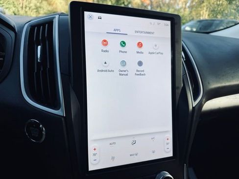 Used 2022 Ford Edge SE w/ Black Appearance Package image 31