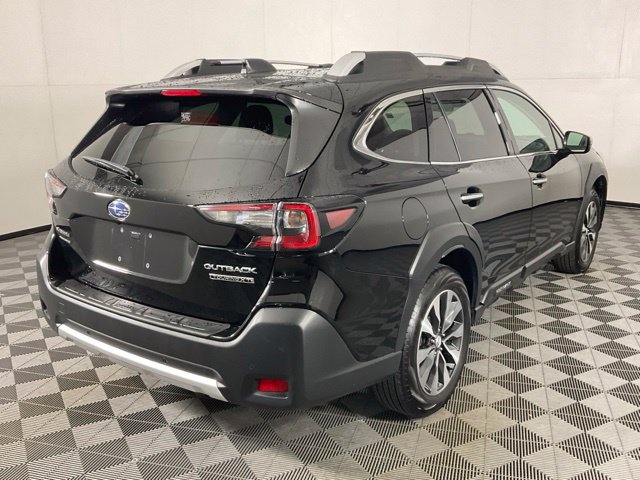 Used 2024 Subaru Outback Touring XT AWD/4WD image 6