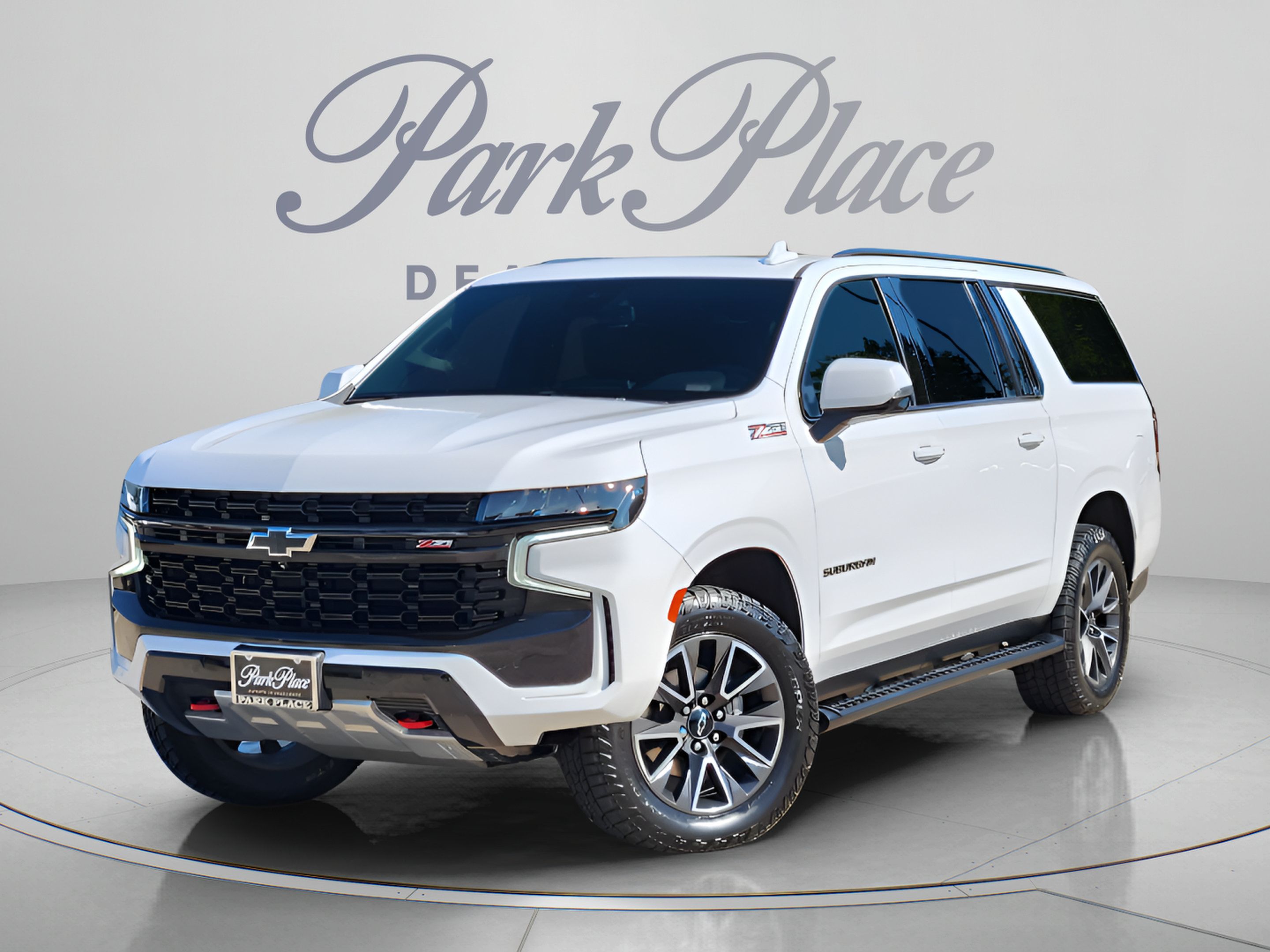 Used 2023 Chevrolet Suburban Z71 w/ Luxury Package AWD/4WD image 1