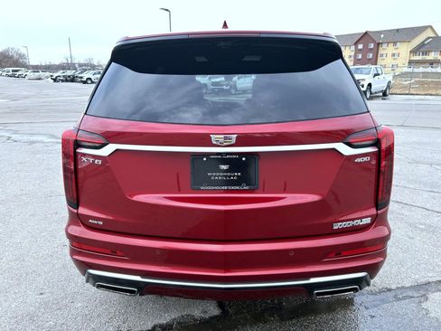 Used 2020 Cadillac XT6 Premium Luxury image 13