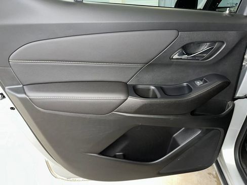 Certified 2022 Chevrolet Traverse Premier w/ LPO, Floor Liner Package image 20