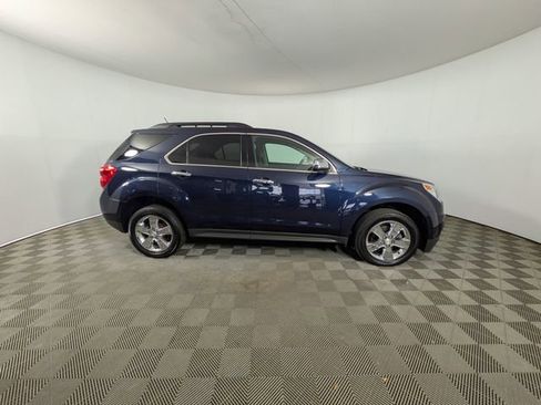 Used 2015 Chevrolet Equinox LT FWD image 2