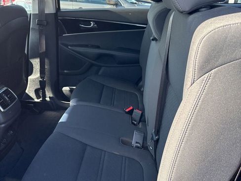Used 2020 Kia Sorento LX w/ LX I4 Convenience Package AWD/4WD image 21