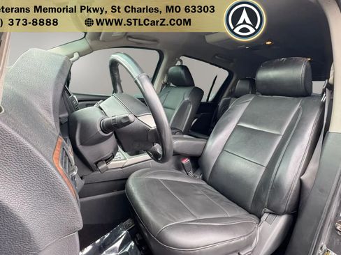 Used 2015 Nissan Armada SL AWD/4WD image 9