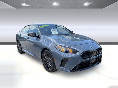 Used 2025 BMW M235i xDrive w/ M Performance Package AWD/4WD image 6