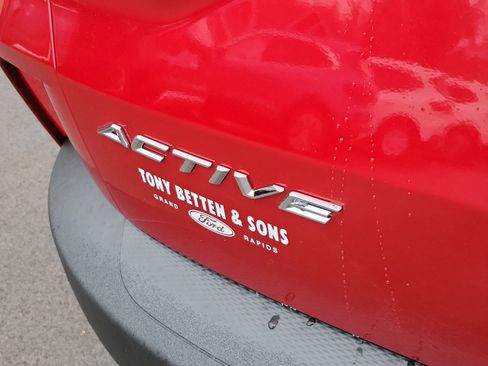 New 2026 Ford Escape Active image 7