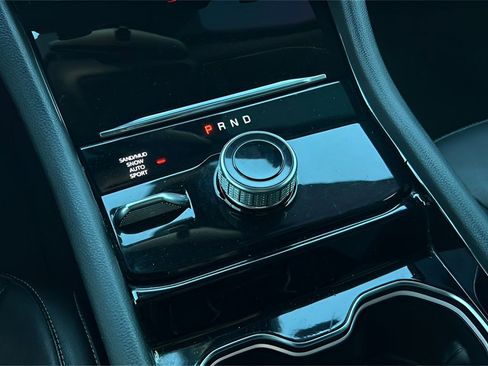 Used 2022 Jeep Grand Cherokee Limited image 20