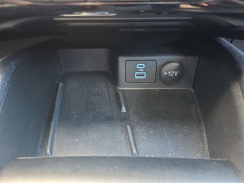 Used 2022 Ford Escape SEL w/ Technology Package image 44